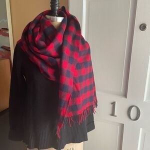 J CREW | MADEWELL | GAP | preppy red & navy blanket wrap scarf